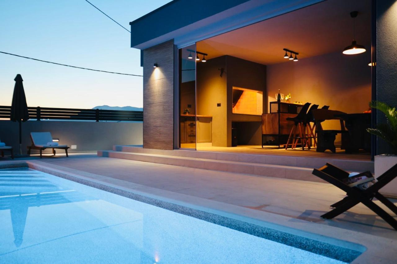 Holiday Home Tia Split Exterior foto