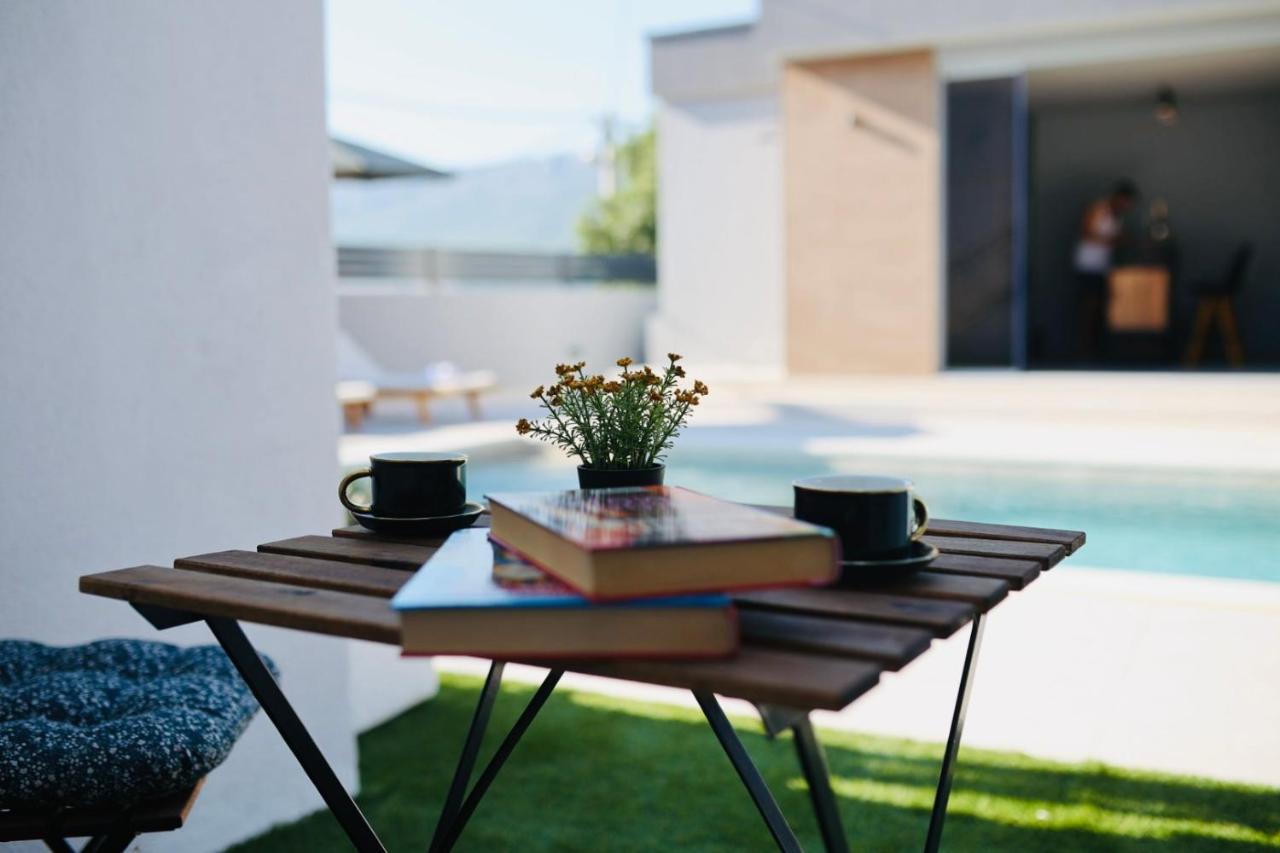 Holiday Home Tia Split Exterior foto