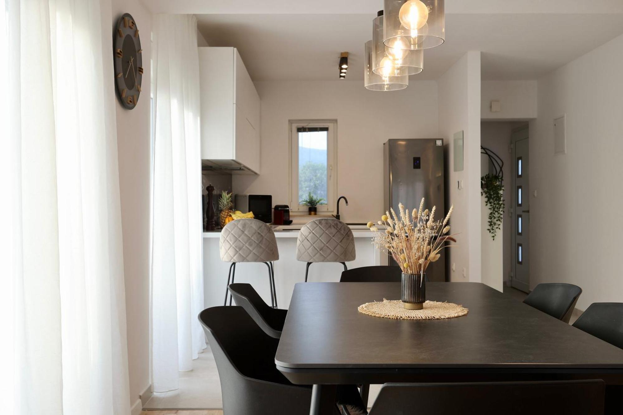 Holiday Home Tia Split Exterior foto
