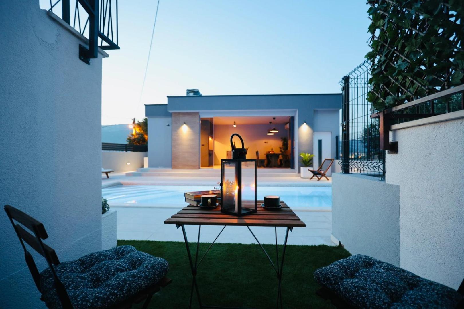 Holiday Home Tia Split Exterior foto